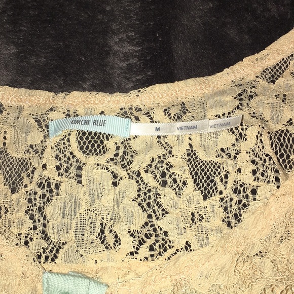 Blouse - Picture 3 of 4